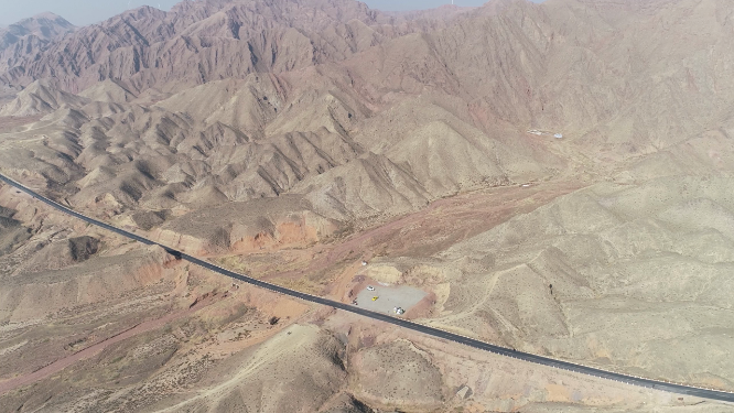 中卫66号公路航拍大景