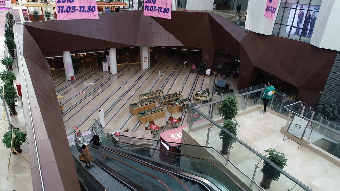 几何书店入口航拍