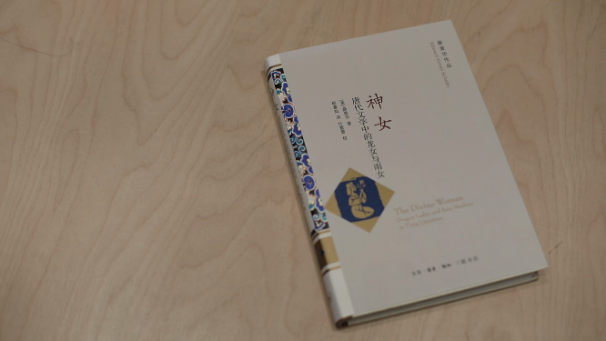 咖啡吧台物品展示