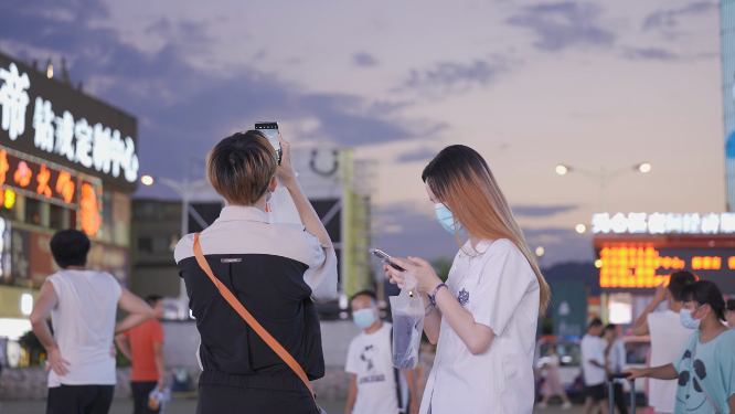 湖南省长沙市步行街行人