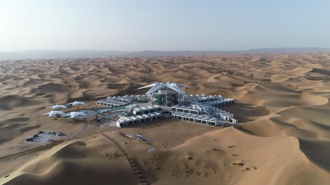 沙漠星星酒店白天航拍中景