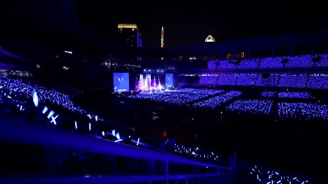 湖南长沙贺龙体育馆内演唱会现场全景