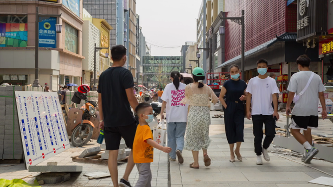 湖北荆门中天街人流延时拍摄