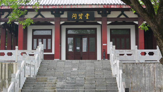 湖北老莱子山庄 