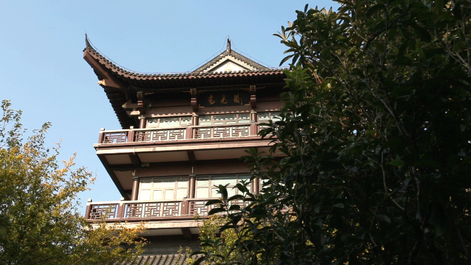 湖北荆门龙泉公园岚光阁 