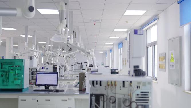 现代化的生化化学化工实验室