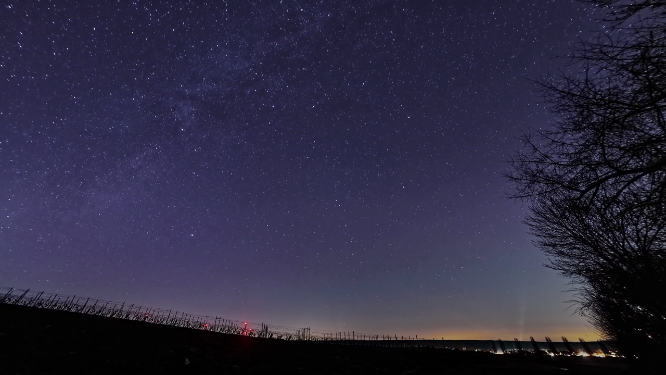 流星划过夜空
