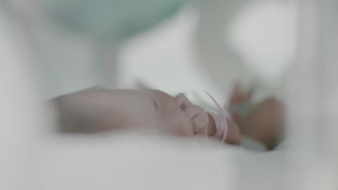 新生儿保温箱ICU呼吸机