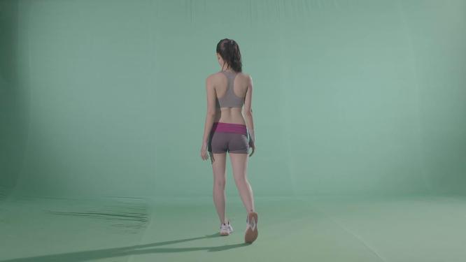 美女绿幕下转身卖广告