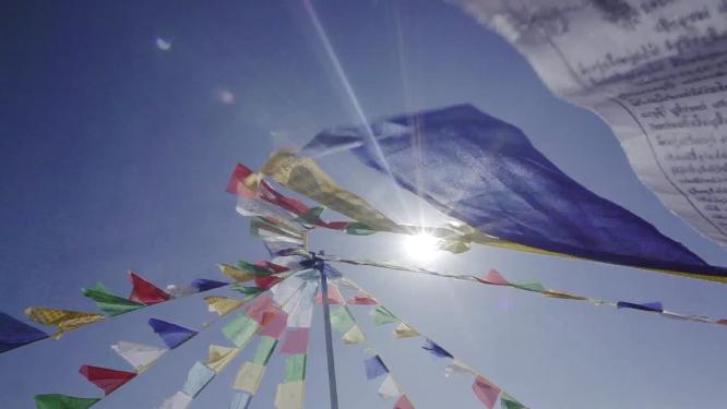 唯美经幡藏民祈祷