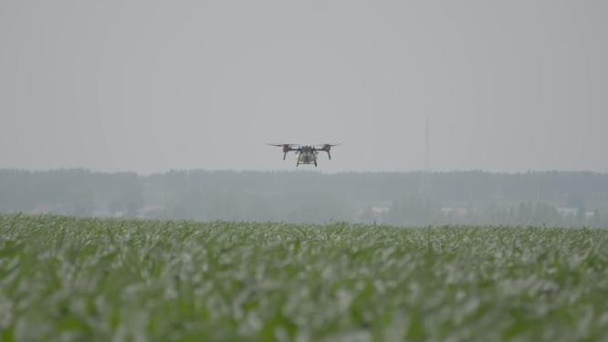 农用飞行喷雾器植保无人机打药喷药科技农业