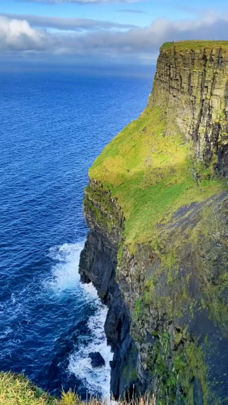 海边峭壁