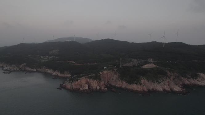 航拍清晨乡村小岛