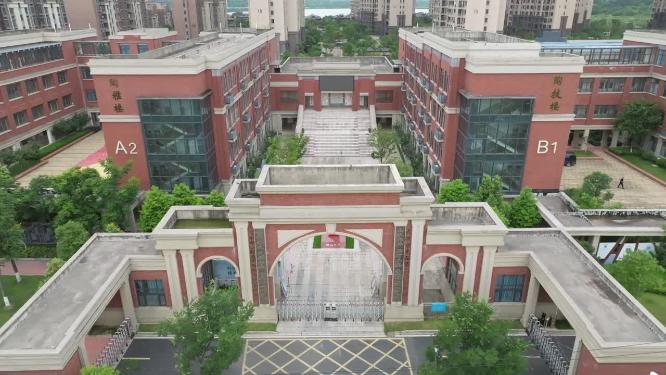 武汉华中师大附属严西湖小学
