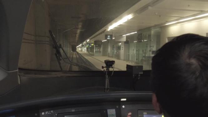 香港西九龙高铁出站