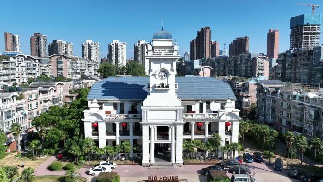 武汉Bighouse当代艺术中心