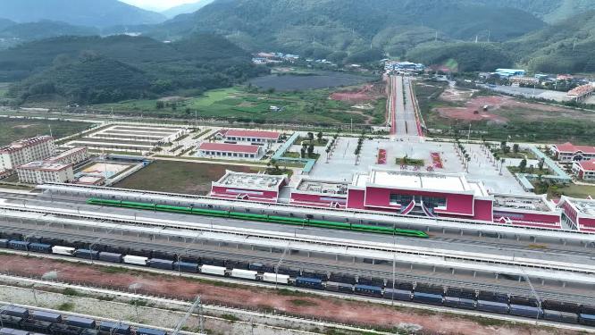中老铁路磨憨站及磨憨国际货场4组镜头