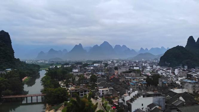 广西桂林阳朔兴坪清晨航拍景色
