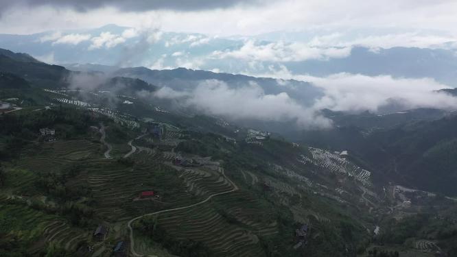 花瑶雪峰山云海翻涌航拍