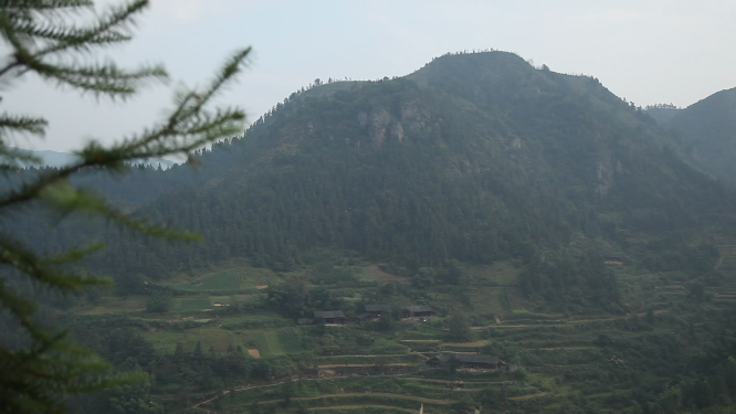 茶马古道山谷河流素材