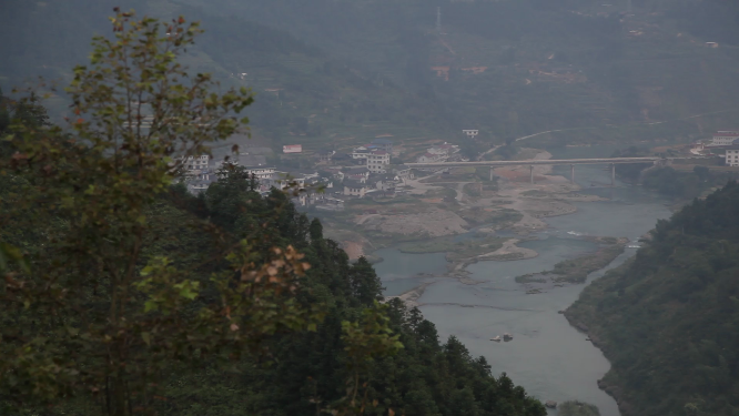 茶马古道山谷河流素材