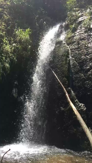 雪峰山瀑布