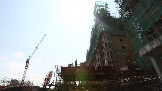 建筑工人建筑工地片段