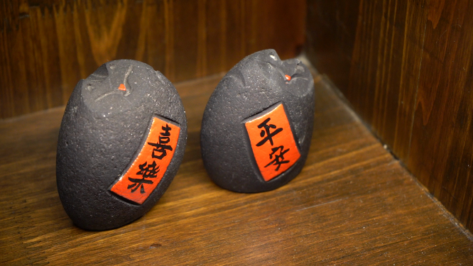 精美陶罐茶盏展示