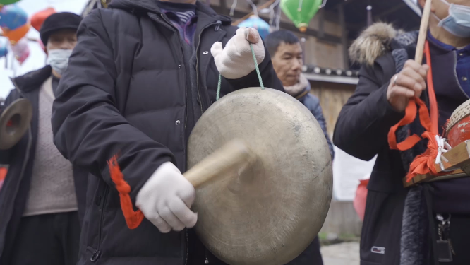 敲锣素材