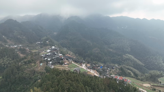壮丽山谷山路航拍素材