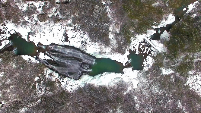 大花瑶景区冬季瀑布流水素材