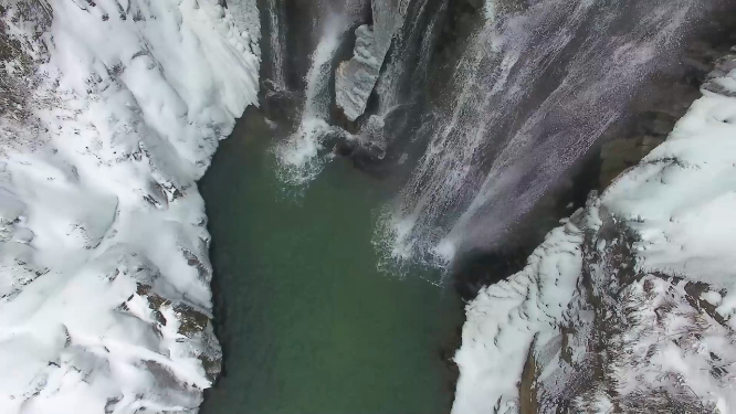 大花瑶景区冬季瀑布流水素材