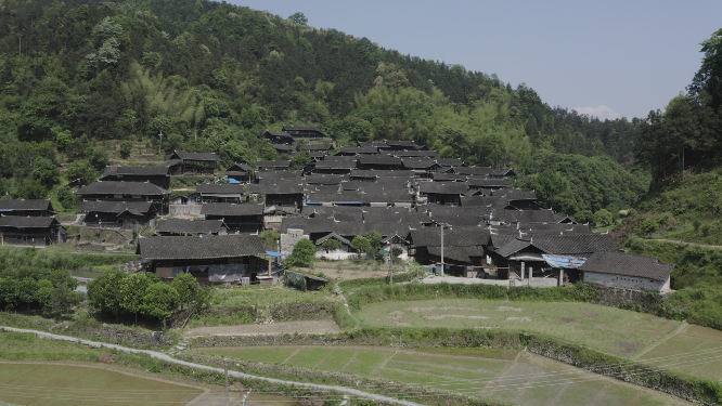 高山台地建筑群航拍