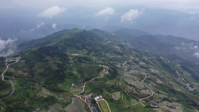 山林梯田航拍