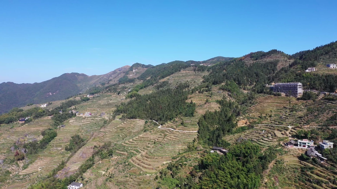 山林梯田航拍
