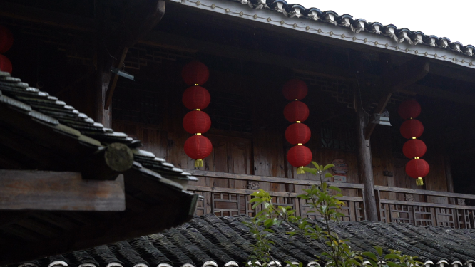 天目茶雪峰山旅游穿岩山国家森林公园雨天景区