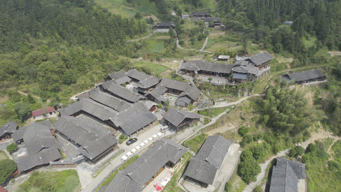 雪峰山旅游雁鹅界传统建筑航拍