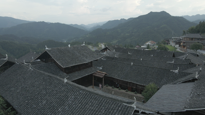 雪峰山旅游雁鹅界传统建筑航拍