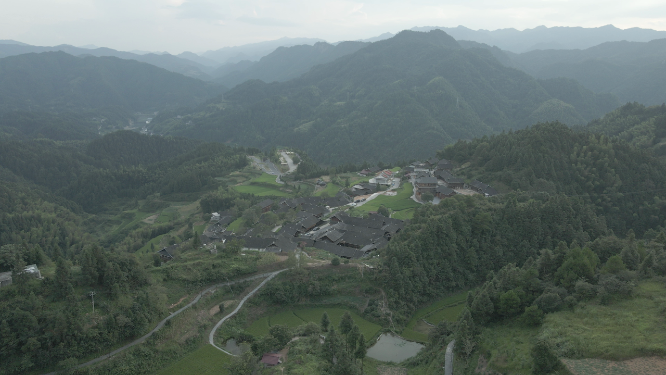 穿岩山国家森林公园雁鹅界山川树林航拍