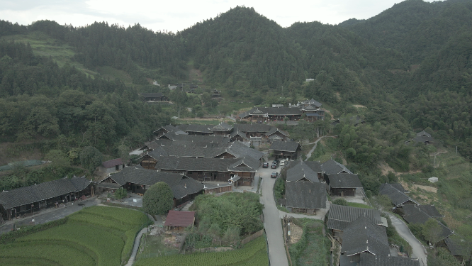 雪峰山旅游雁鹅界传统建筑航拍