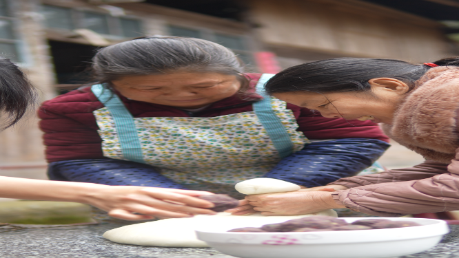 做糍粑美食制作