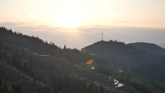 花瑶山黄昏夕阳云彩素材