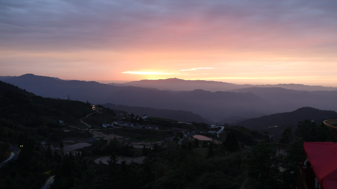 花瑶雪峰山粉红彩霞空镜素材