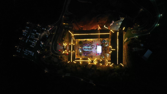 枫香瑶寨霓虹夜景俯视航拍