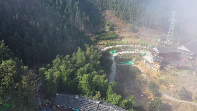 枫香瑶寨云雾山顶航拍