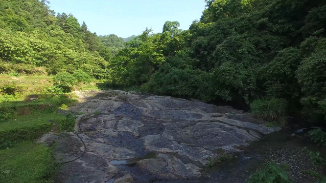 穿岩山风景航拍