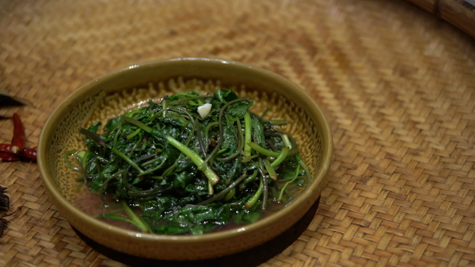 精致美食展示素材