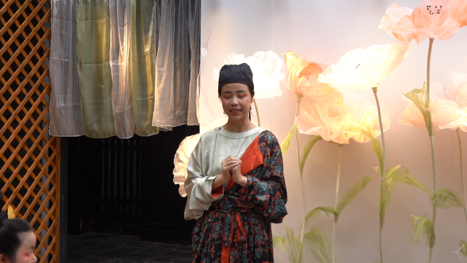 裙幄宴古装女子集体学习互动素材