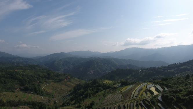 阳雀坡山谷田野航拍