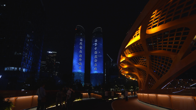 成都夜景系列：航拍与双子塔